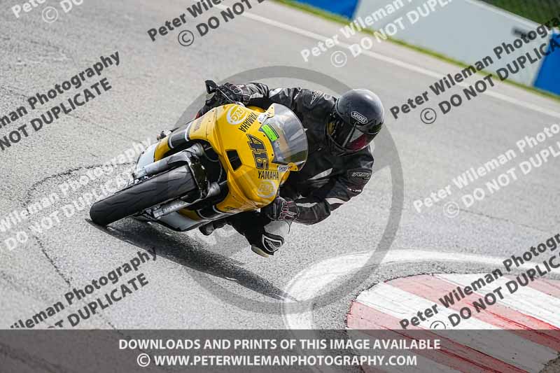 donington no limits trackday;donington park photographs;donington trackday photographs;no limits trackdays;peter wileman photography;trackday digital images;trackday photos